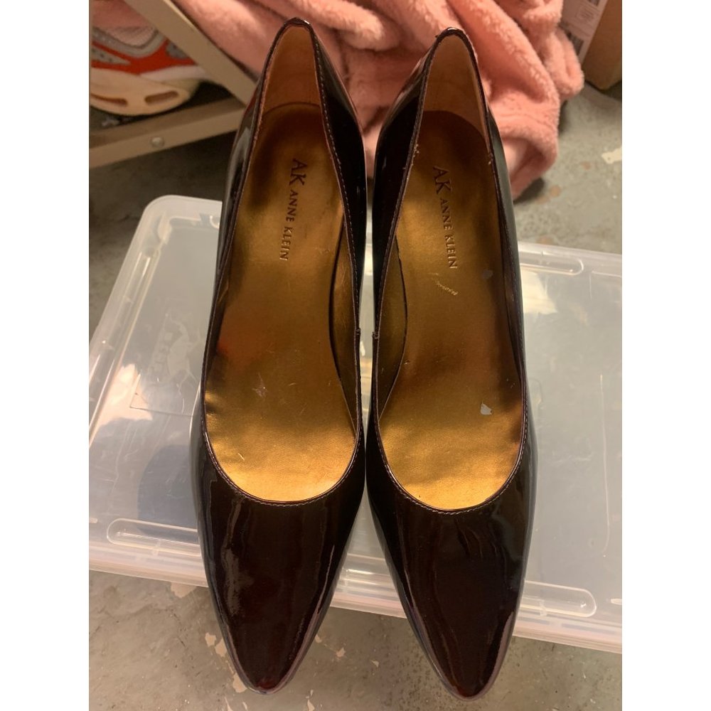 Anne Klein Womens Metallic Brownish Red Gold Pointed Heel Pumps Size 9M